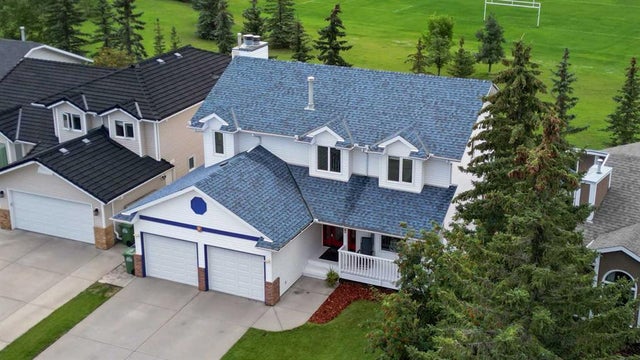 Residential Home for Sale in Cochrane, Alberta