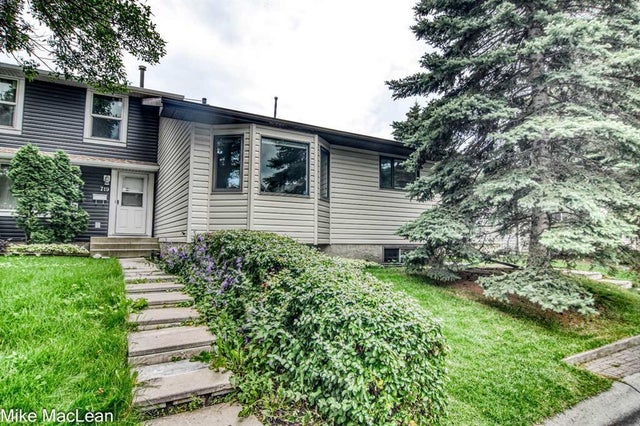 723 Whitehill Way Ne, Calgary