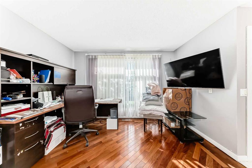 7 Martinview Crescent, Calgary – Residential Detached Listing Photo 17