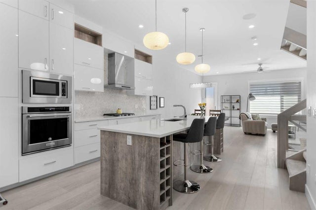 Residential Home for Sale in Calgary, Alberta