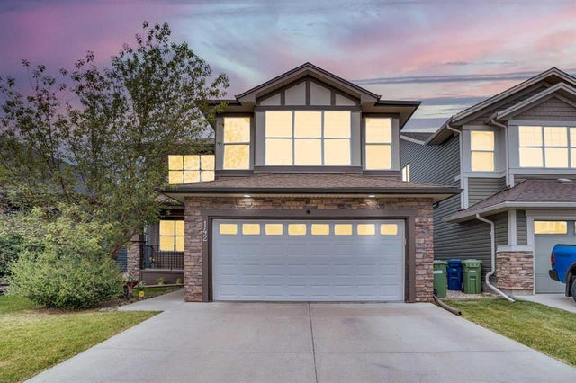 142 Luxstone View Sw, Airdrie