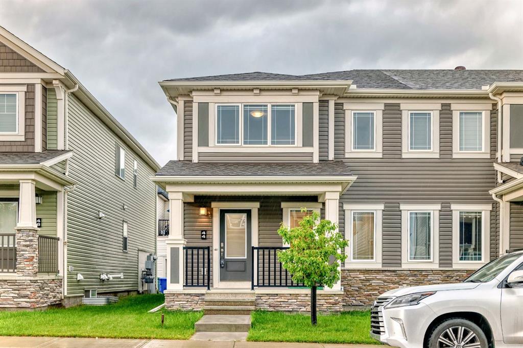 Calgary Home for Sale: Residential Listing in Cityscape
