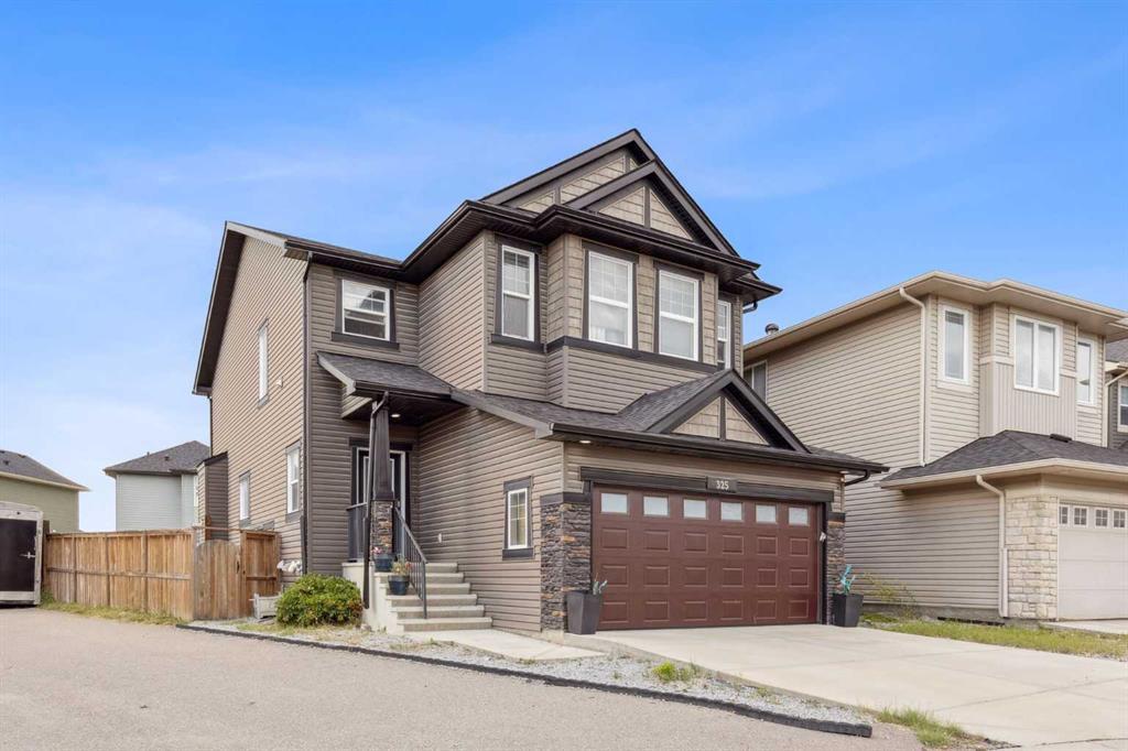 Calgary Home for Sale: Residential Listing in Evanston