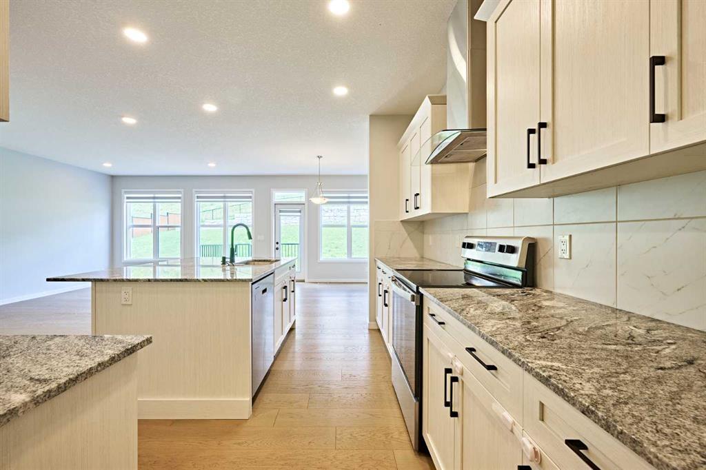 95 Arbour Lake Heights Northwest, Calgary – Residential Detached Listing Photo 9