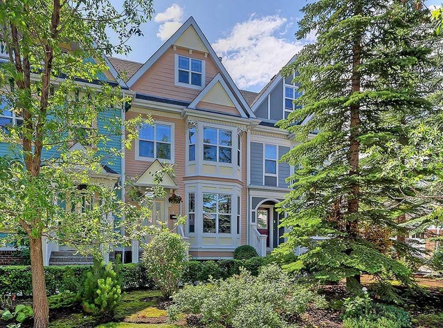 Calgary Real Estate: Residential Property for Sale in Garrison Woods