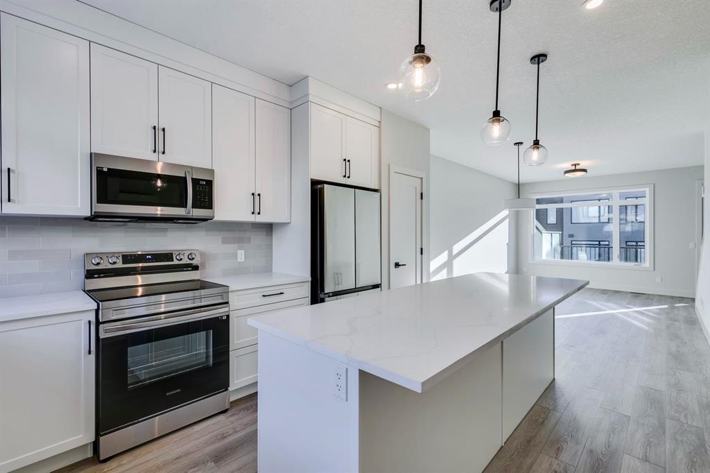 85 Royal Elm Green Northwest, Calgary – Residential Row/Townhouse Listing Photo 10