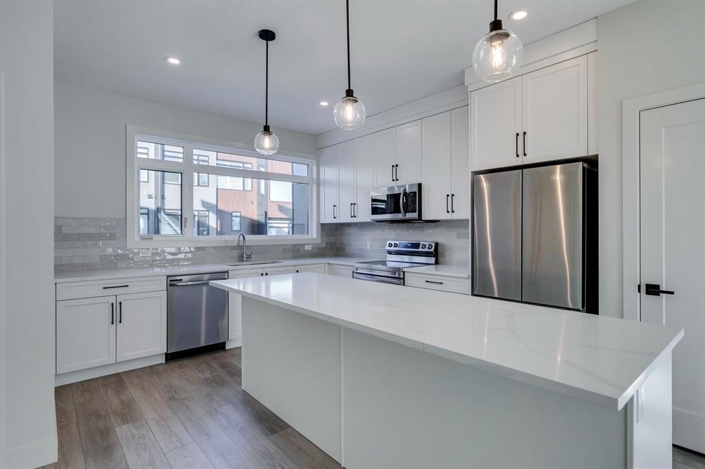 85 Royal Elm Green Northwest, Calgary – Residential Row/Townhouse Listing Photo 7