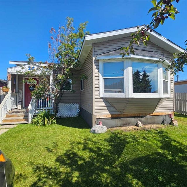 613 53 Street, Edson