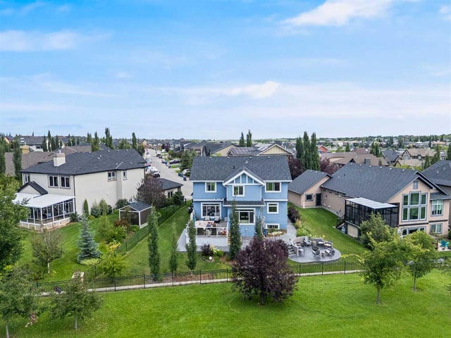 136 Stonemere Close, Chestermere
