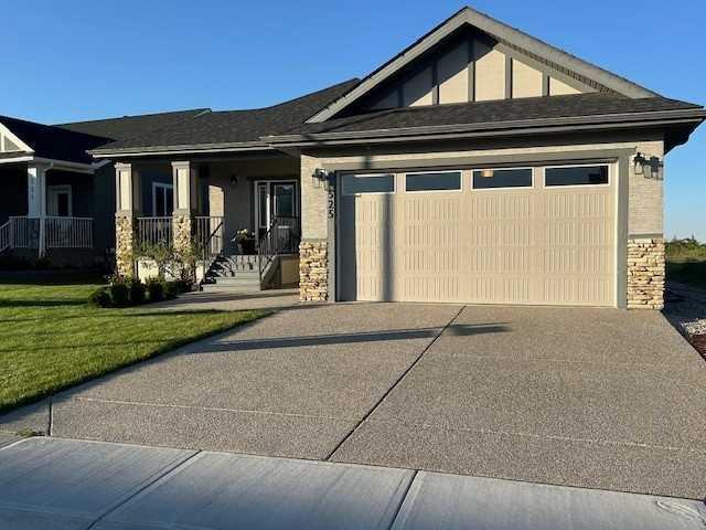 525 Muirfield Crescent, Lyalta