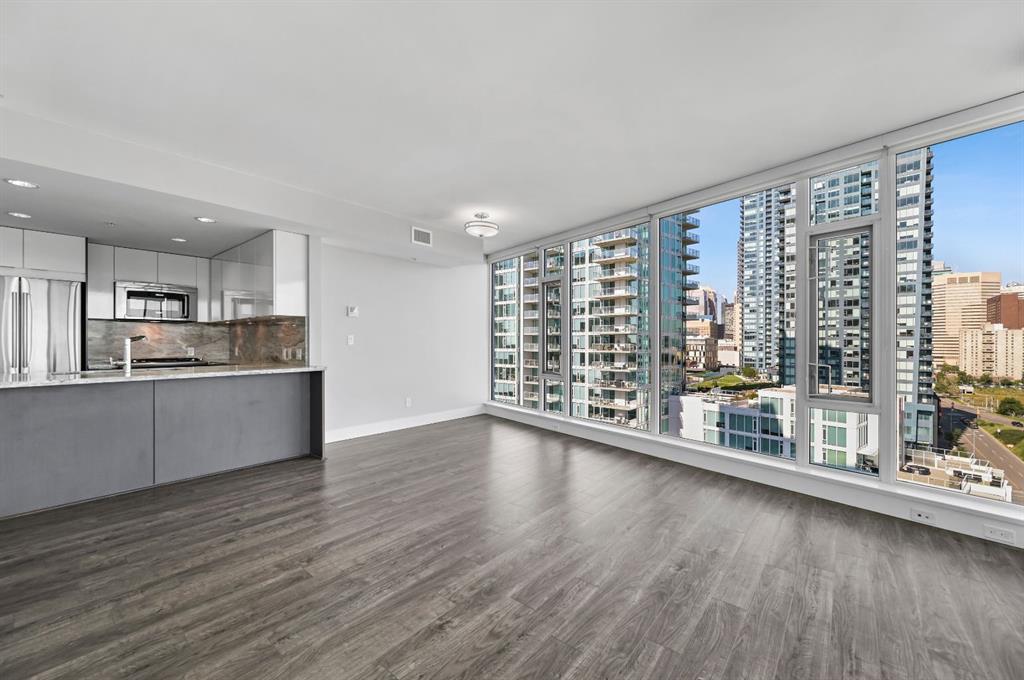 1102, 519 Riverfront Avenue Southeast, Calgary – Residential Apartment Listing Photo 5