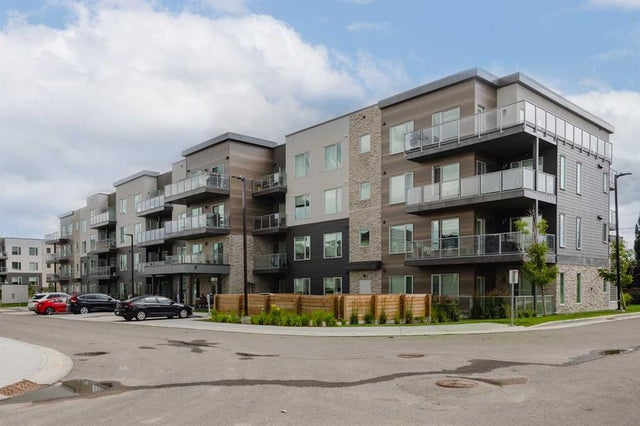 102, 200 Shawnee Square Sw, Calgary