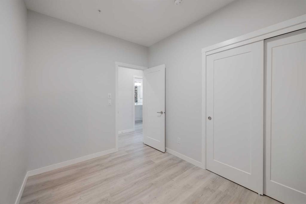 102, 200 Shawnee Square Southwest, Calgary – Residential Apartment Listing Photo 12