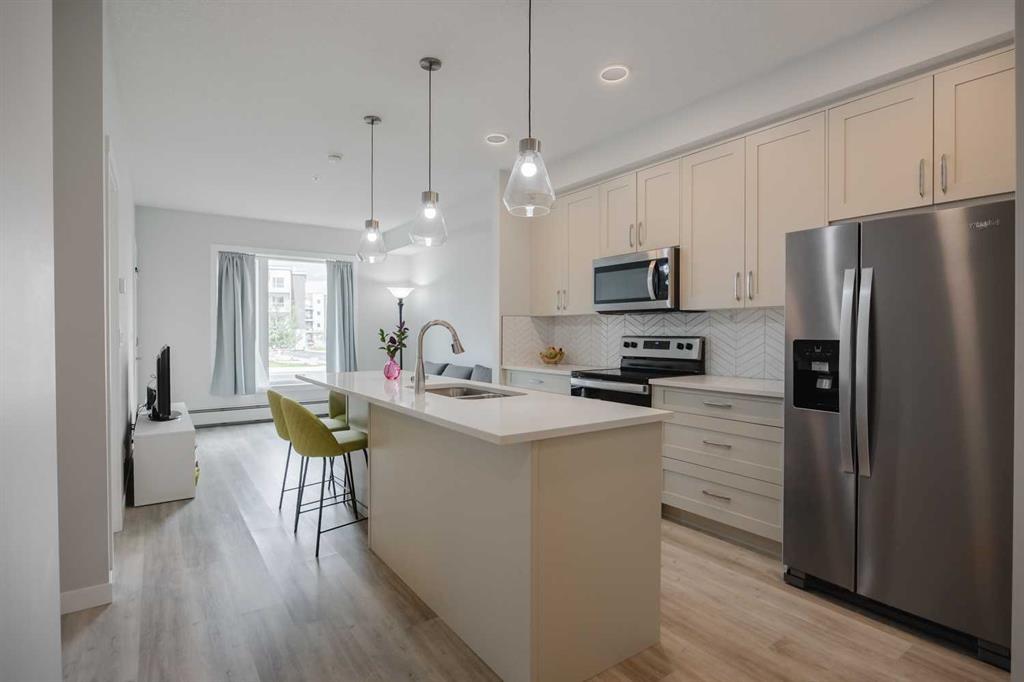 102, 200 Shawnee Square Southwest, Calgary – Residential Apartment Listing Photo 3