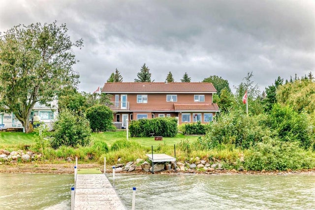 9 Rustic Road, Norglenwold