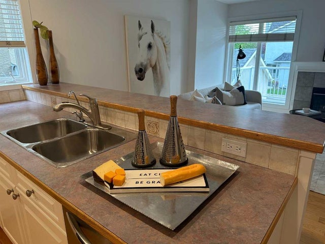 Calgary Real Estate: Residential Property for Sale in Inglewood
