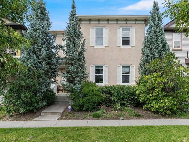 4436 Elgin Avenue Se, Calgary