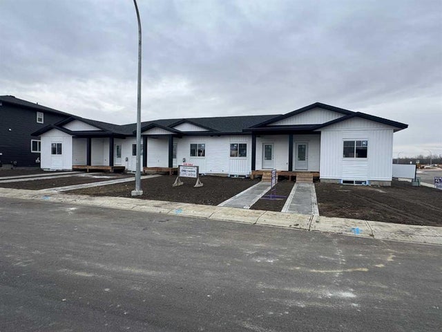 3 Gray Close, Sylvan Lake