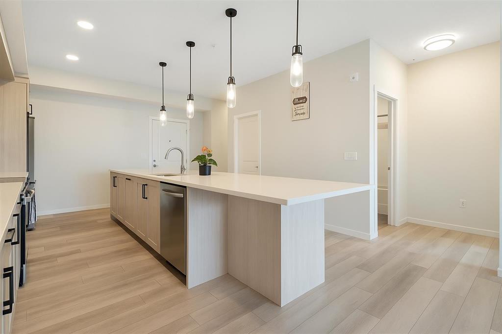 308, 80 Carrington Plaza Northwest, Calgary – Residential Apartment Listing Photo 7