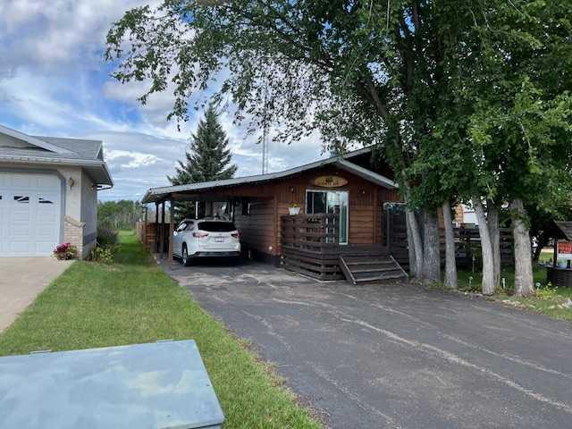 118 Alberta Avenue, Halkirk