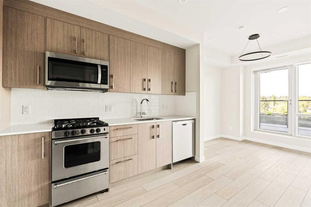 355, 110 18a Street Nw, Calgary