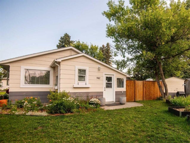 942 Willow Street, Pincher Creek