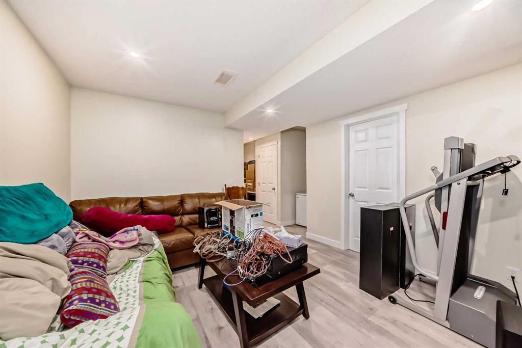 9 Copperpond Avenue Southeast, Calgary – Residential Detached Listing Photo 25