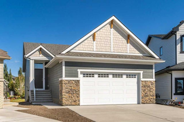 108 Monterey Bay Se, High River