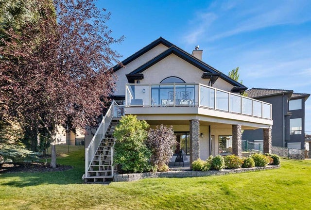 38 Sienna Ridge Landing Sw, Calgary