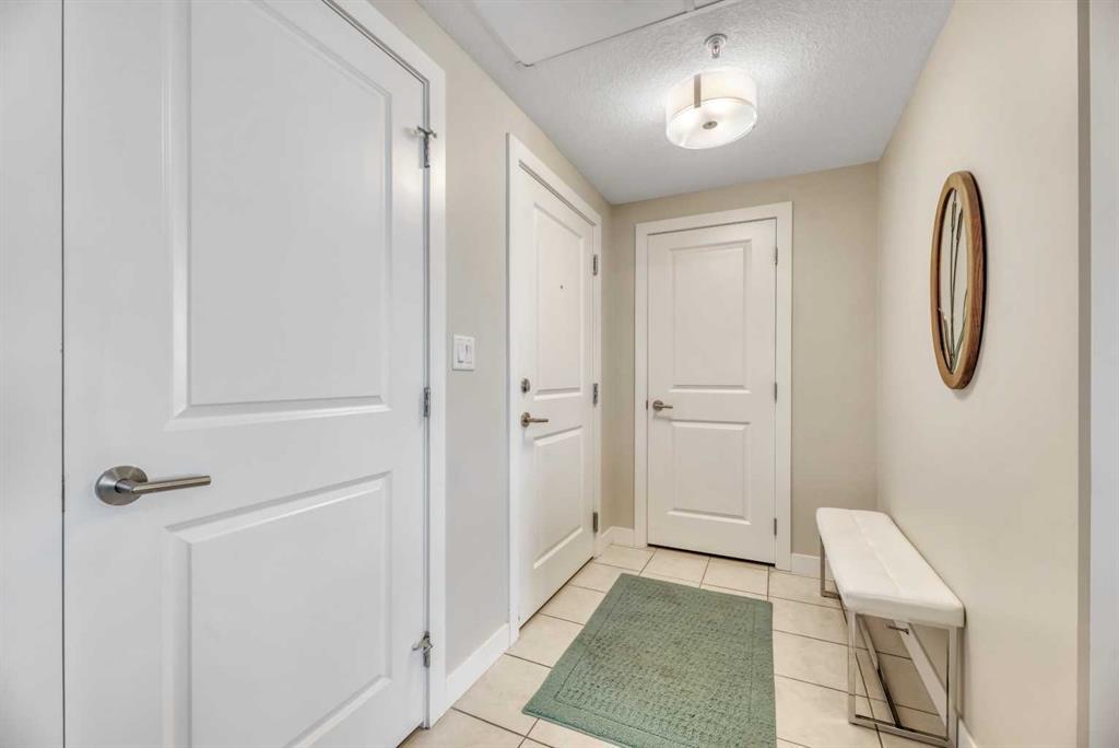 410, 24 Varsity Estates Circle Northwest, Calgary – Residential Apartment Listing Photo 7