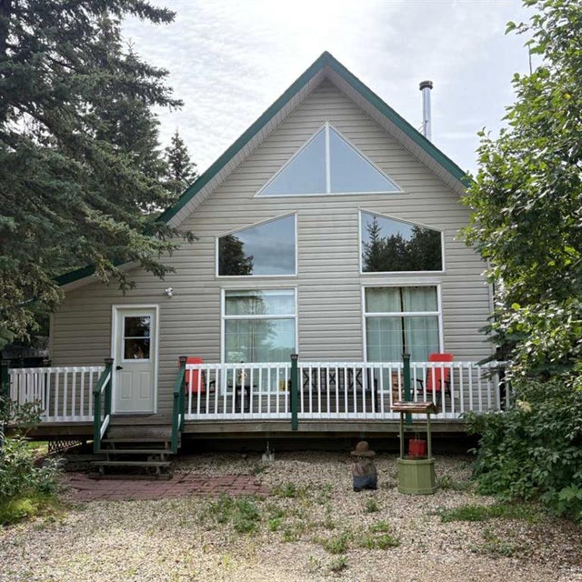 107, 70544 Rde Rd 243, Rural Greenview No. 16, M.D. of