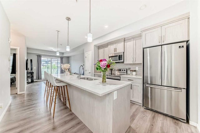 217, 4350 Seton Drive Se, Calgary