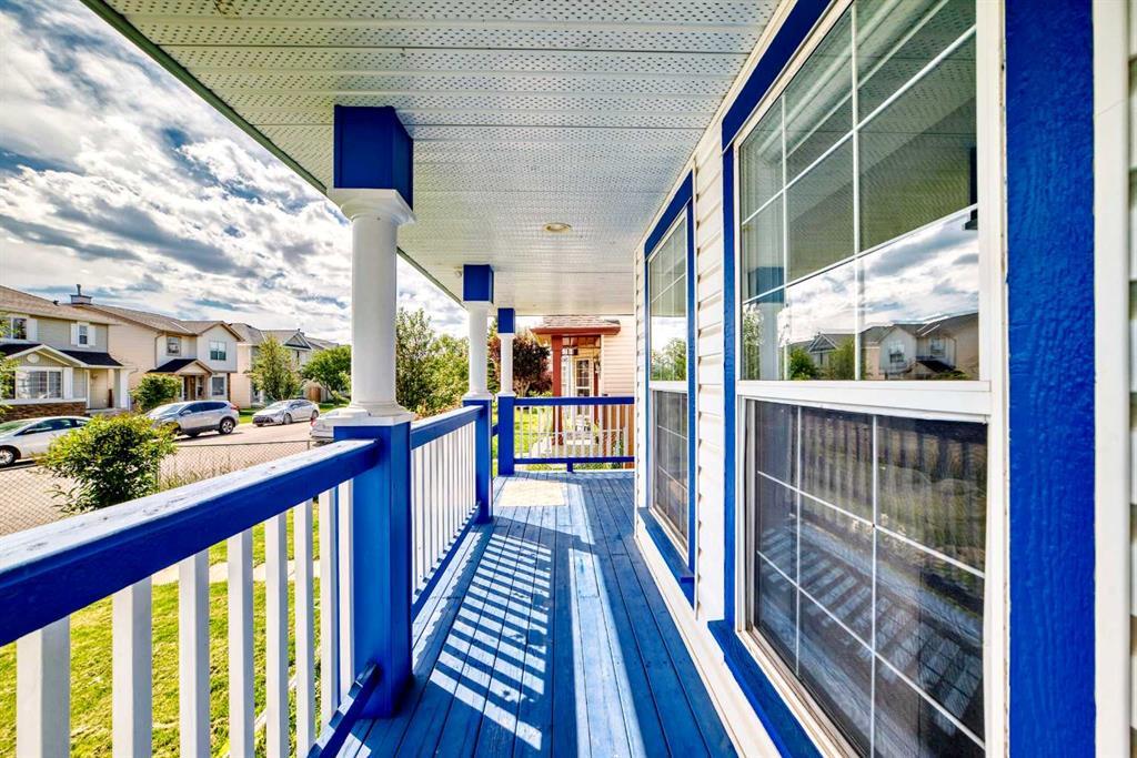 32 Taravista Crescent Northeast, Calgary – Residential Detached Listing Photo 3