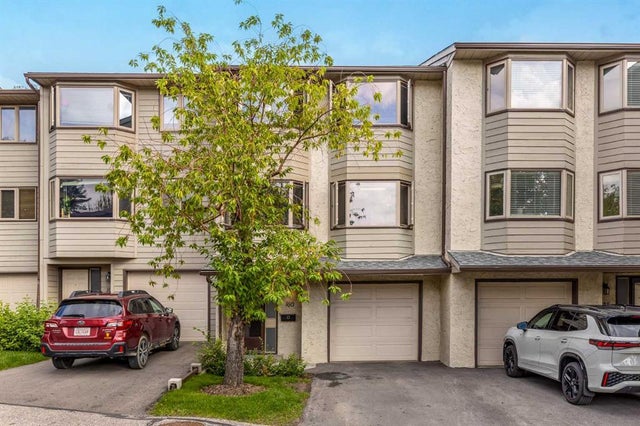 160 Glamis Terrace Sw, Calgary