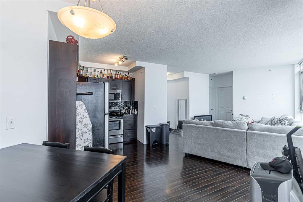 1701, 325 3 Street Southeast, Calgary – Residential Apartment Listing Photo 9