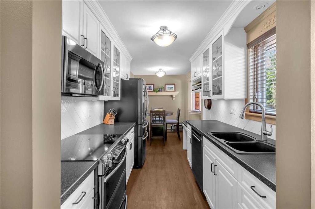 2211 45 Street Southeast, Calgary – Residential Detached Listing Photo 12