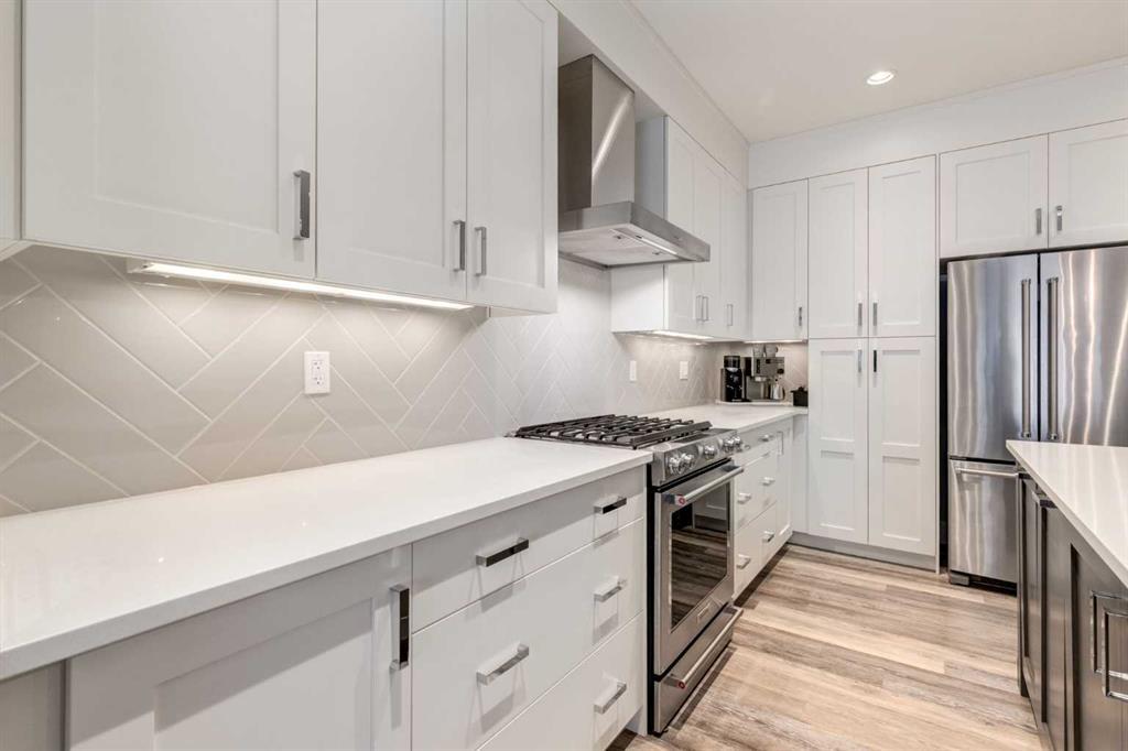 95 Sierra Morena Manor Southwest, Calgary – Residential Semi Detached Listing Photo 9