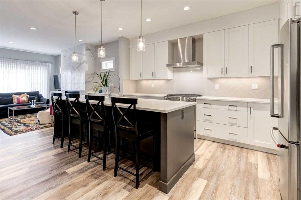 95 Sierra Morena Manor Southwest, Calgary – Residential Semi Detached Listing Photo 10