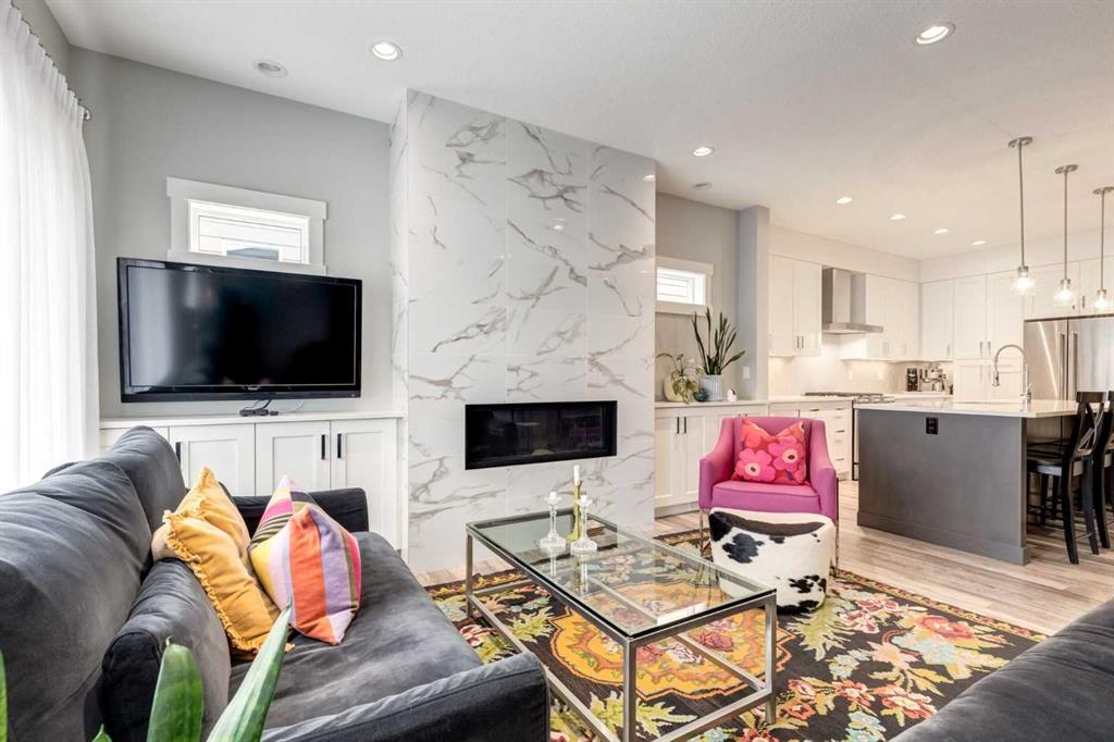 95 Sierra Morena Manor Southwest, Calgary – Residential Semi Detached Listing Photo 12