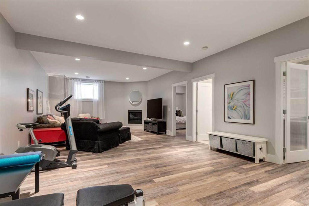 95 Sierra Morena Manor Southwest, Calgary – Residential Semi Detached Listing Photo 25