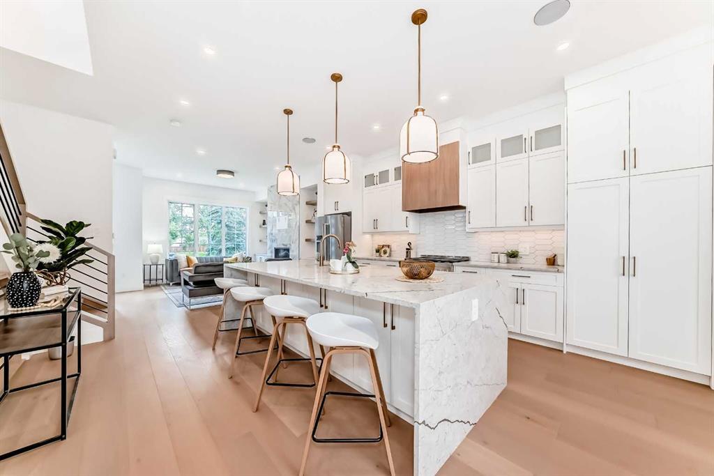 2426 53 Avenue Southwest, Calgary – Residential Semi Detached Listing Photo 14