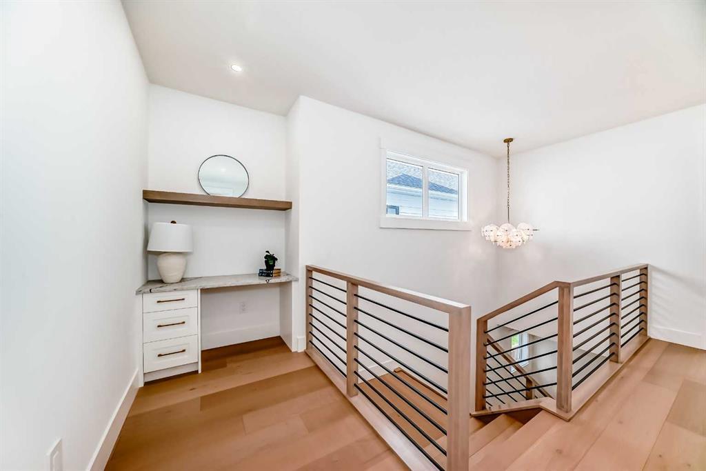 2426 53 Avenue Southwest, Calgary – Residential Semi Detached Listing Photo 32