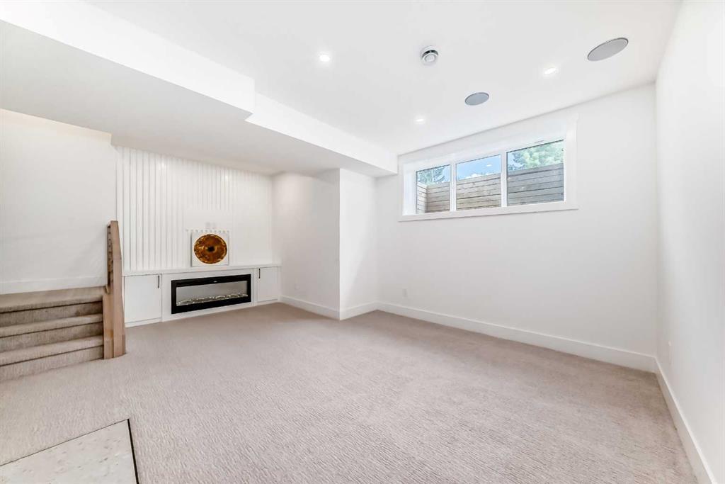 2426 53 Avenue Southwest, Calgary – Residential Semi Detached Listing Photo 37