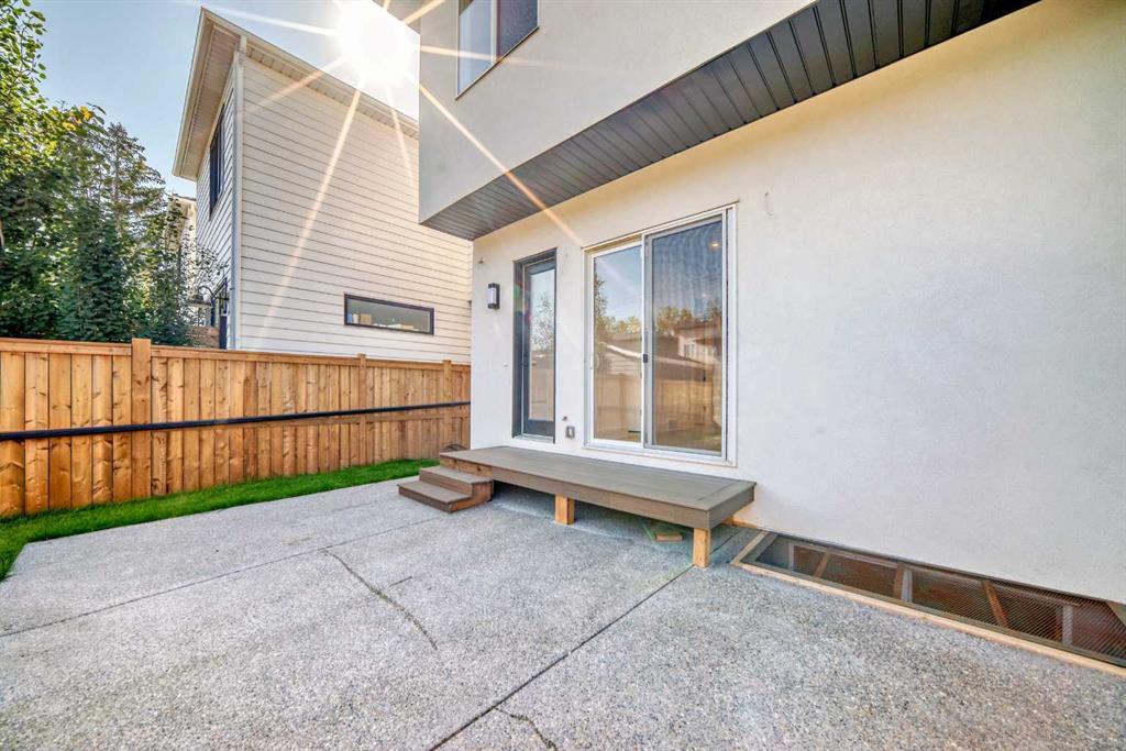 2426 53 Avenue Southwest, Calgary – Residential Semi Detached Listing Photo 44