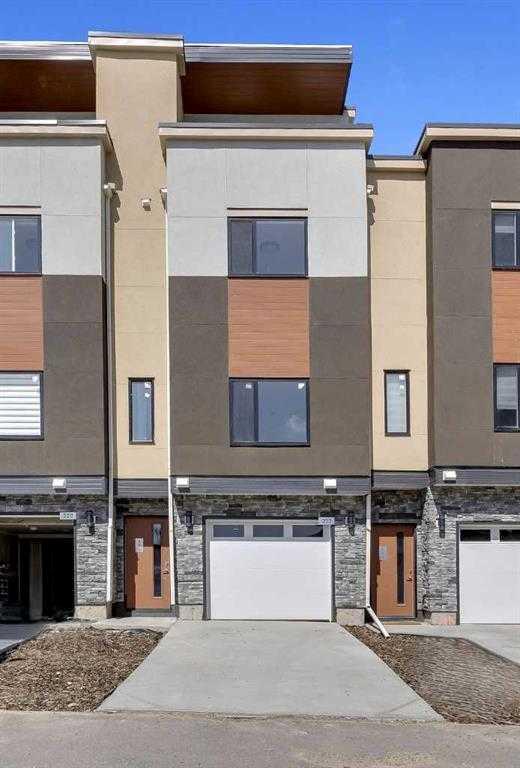 Photo for MLS®# A2248168 - home for sale at 322 Sage Hill Circle Northwest, Sage Hill, Calgary Alberta