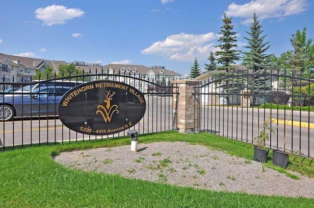 1240, 5200 44 Avenue Ne, Calgary