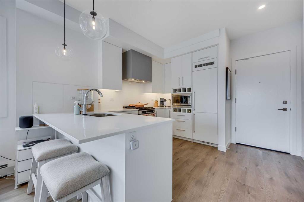 402, 8230 Broadcast Avenue, Calgary – Residential Apartment Listing Photo 12