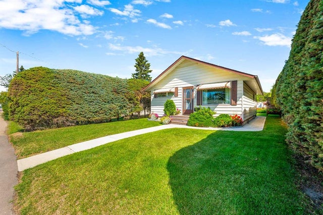 5613 50 Avenue, Lloydminster