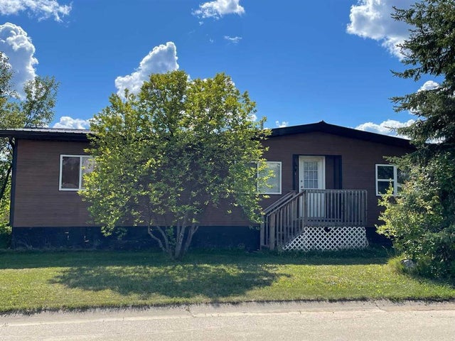 9902 106a Street, High Level