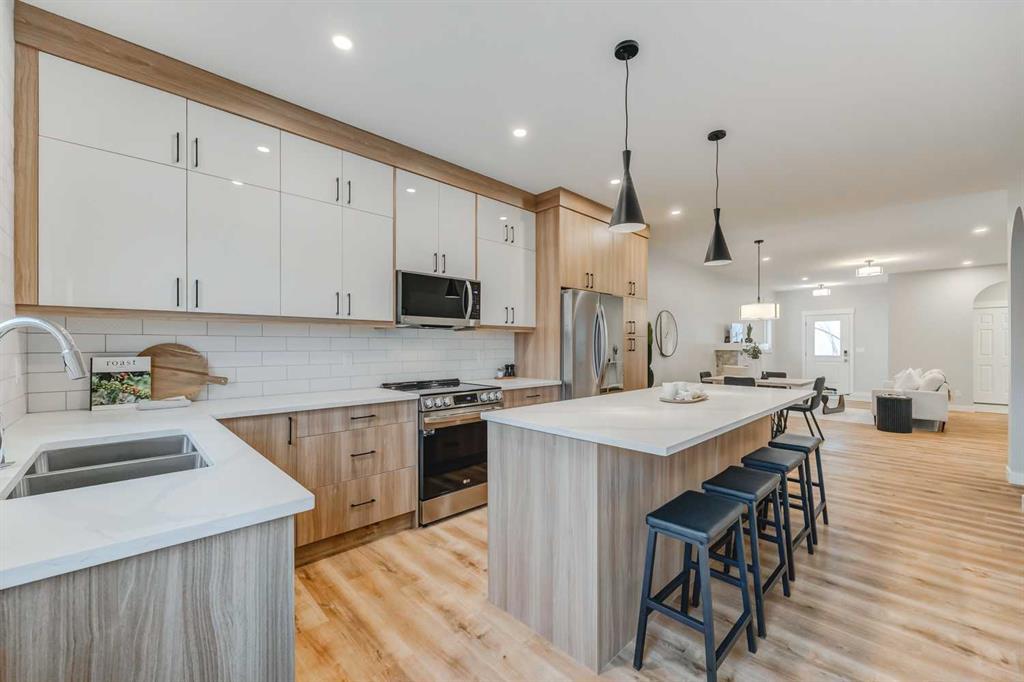 7 Clover Crescent Beiseker Alberta T0M0G0 NONE Home For Sale